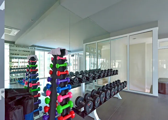 Currency Serviced Apartment Manila