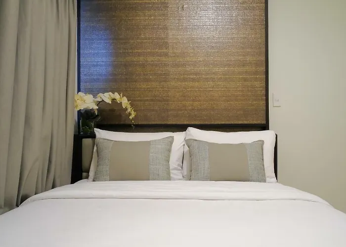 Currency Serviced Apartment *